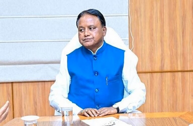 100-Word-Insight-Mohan-Sarkars-Crackdown-on-Ecosystem