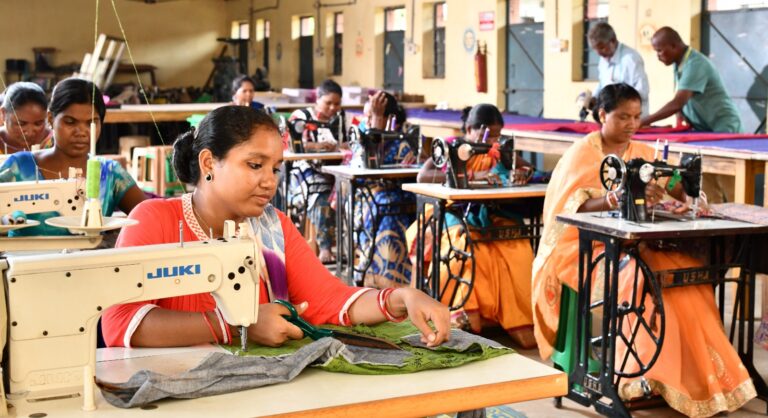 WhatsApp Image 2025-11-13 at 20.08.11