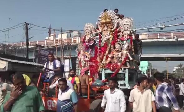 Durga-Idol-Immersion